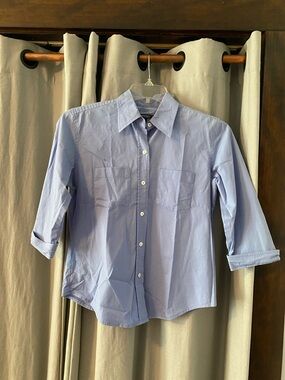 Harold's Light Blue Button-Down Shirt, Women’s Size 8